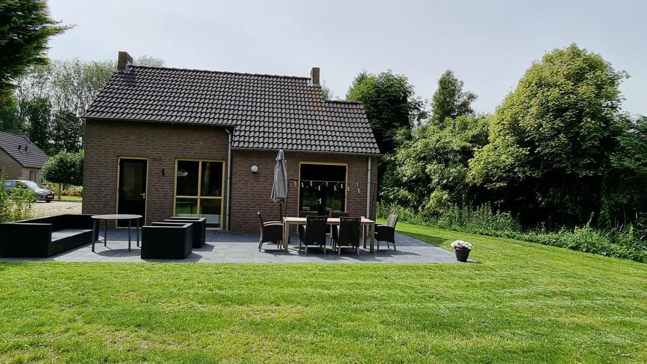 Recreatiewoning Maas En Waal 72 Villa Ewijk Екстериор снимка